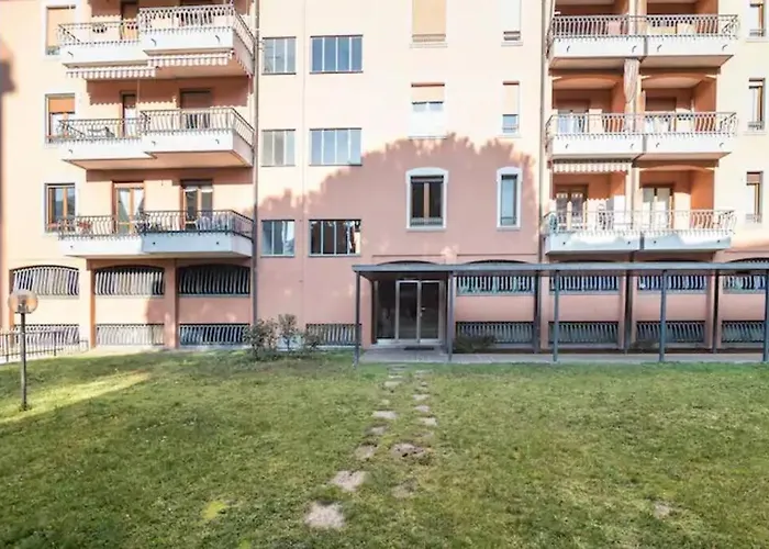 101, Centro Citta アパート コモ